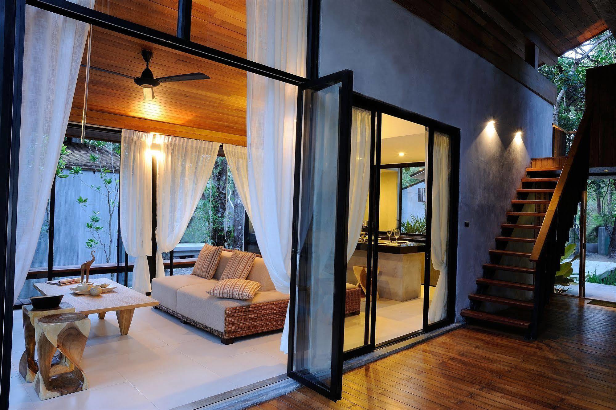 Villa Thalanena By The Beach Exterior foto